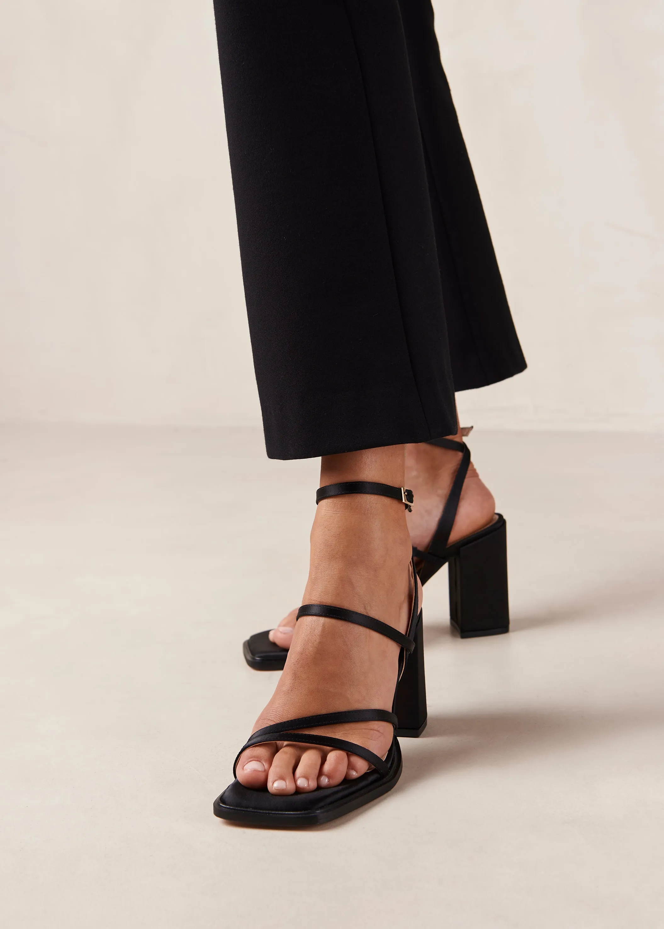 Alexa Silky Black Sandals