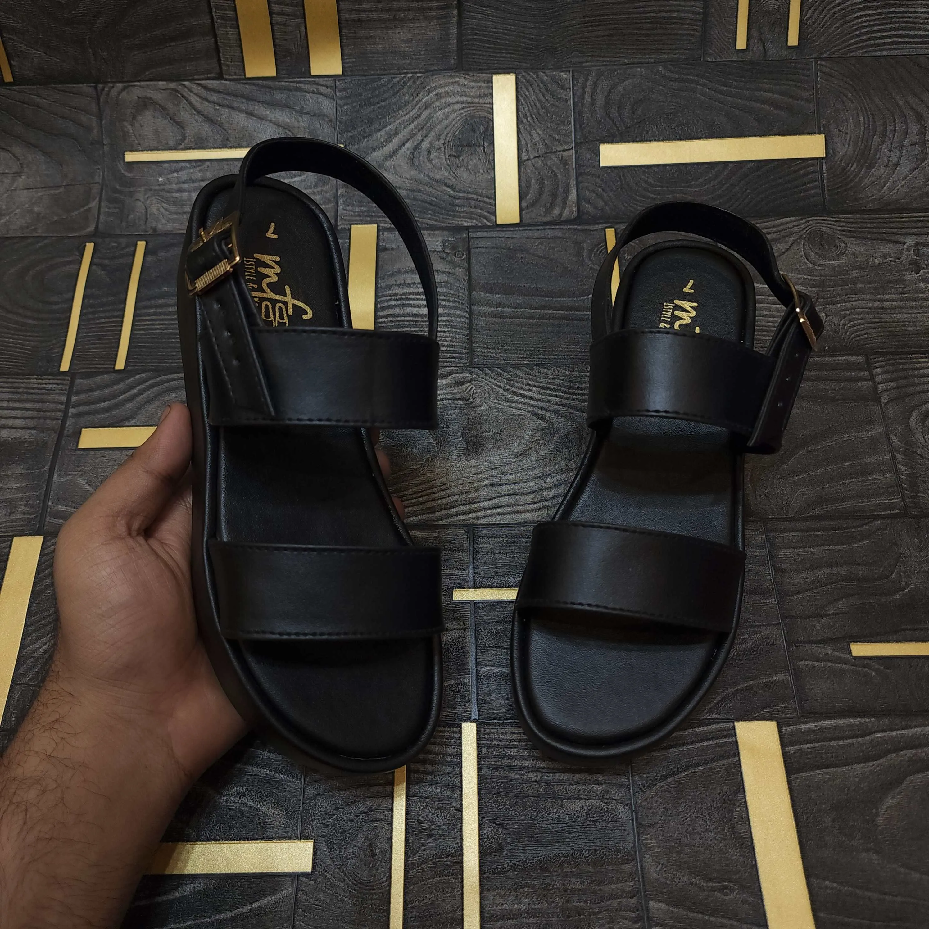 Black Chunks Sandals