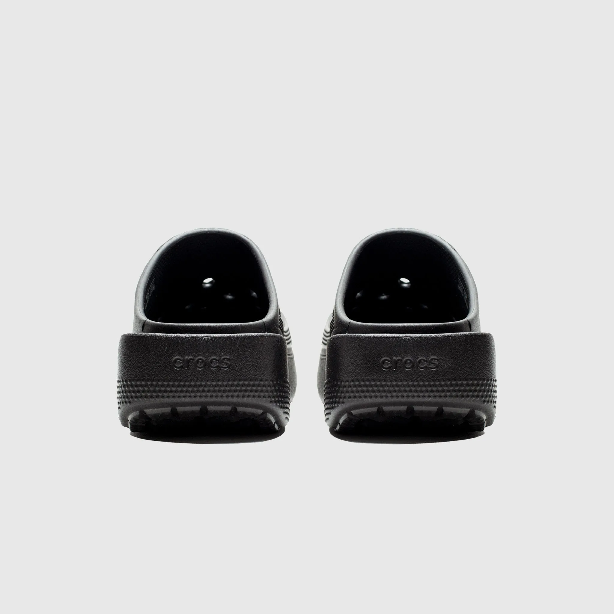 CLASSIC BLUNT TOE CLOG "BLACK"