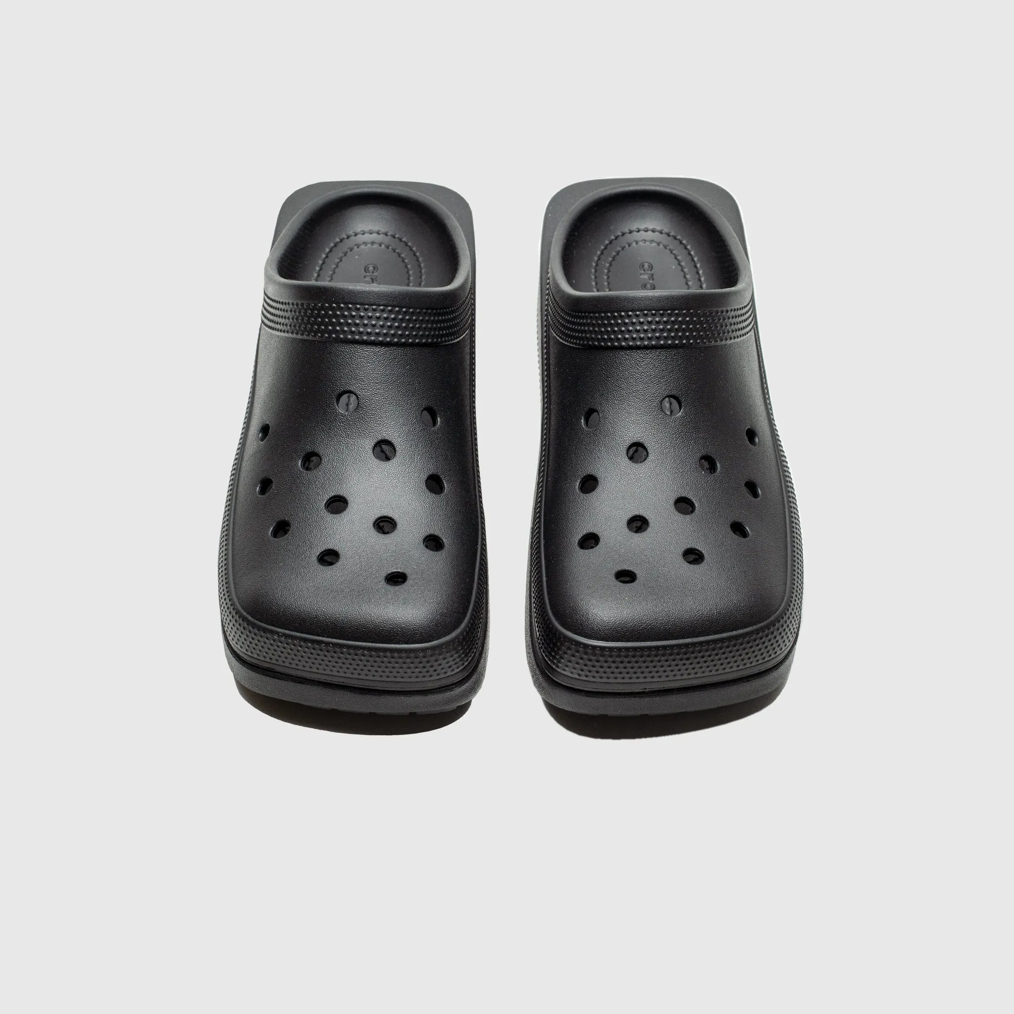 CLASSIC BLUNT TOE CLOG "BLACK"