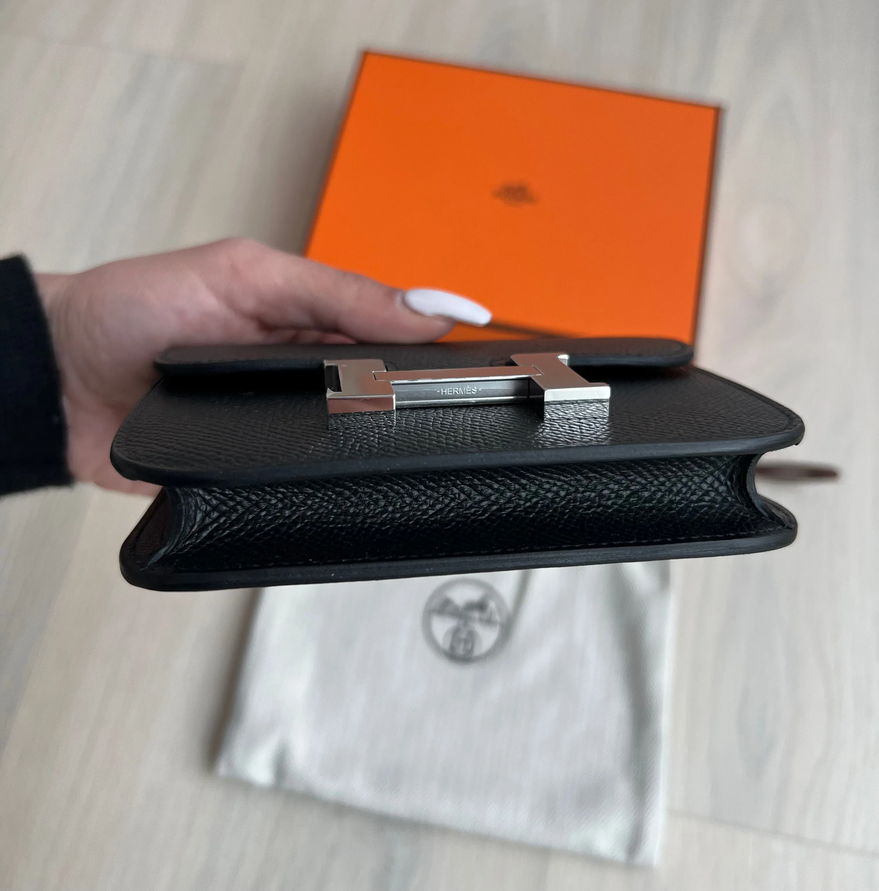 Hermes Constance Slim