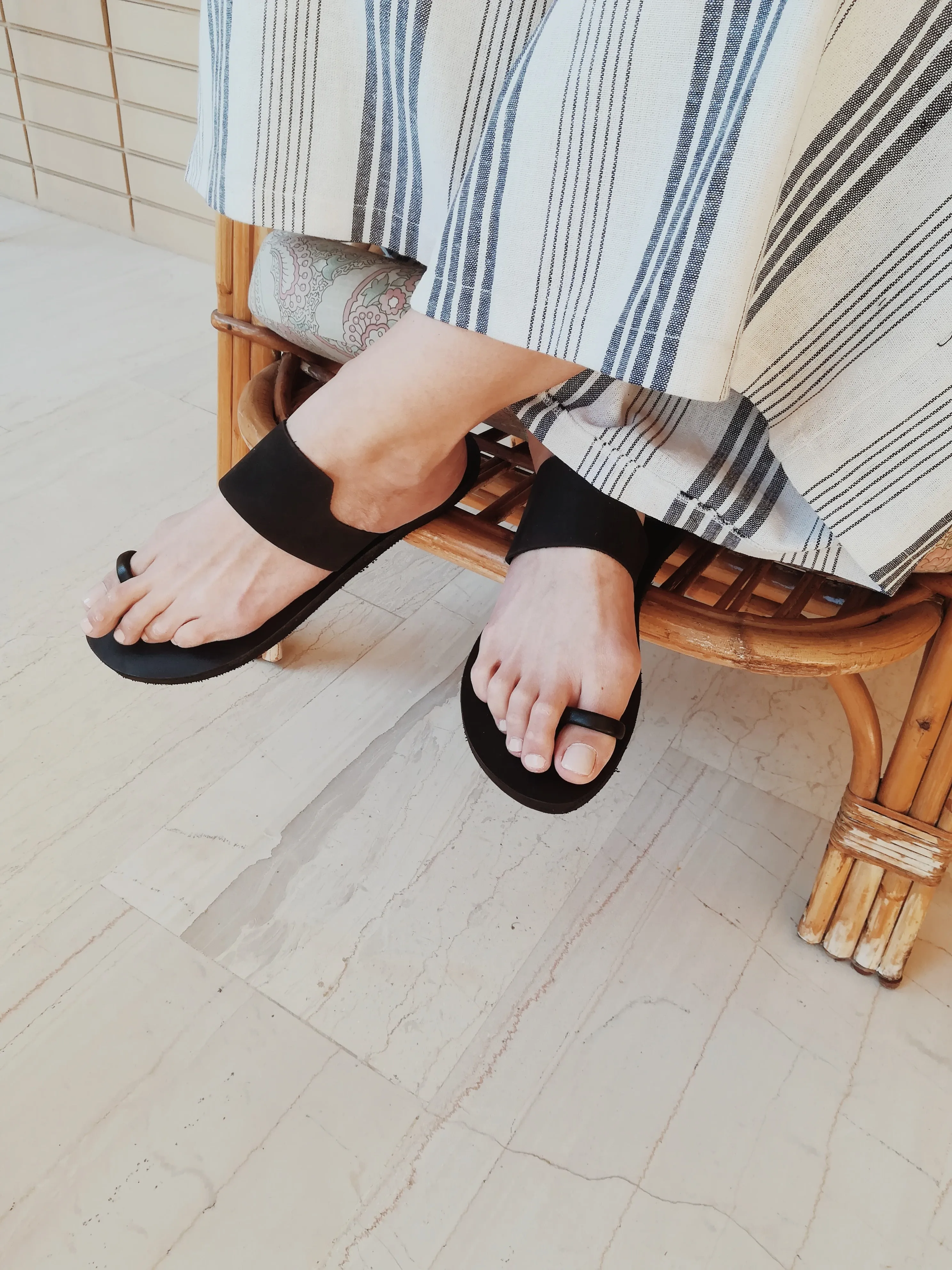 LITO BLACK MATTE FLAT SANDALS