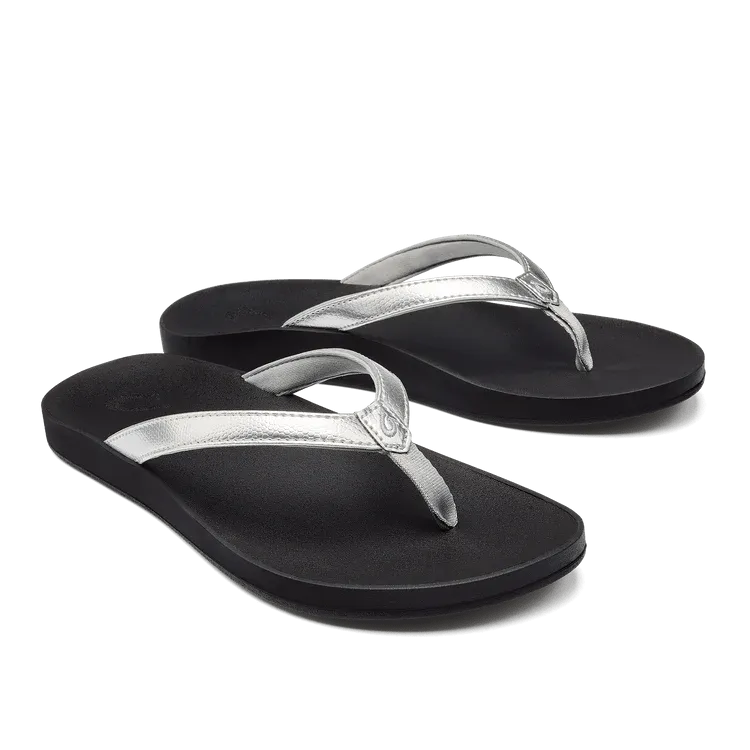 Olukai Women's Puawe - Silver/Black