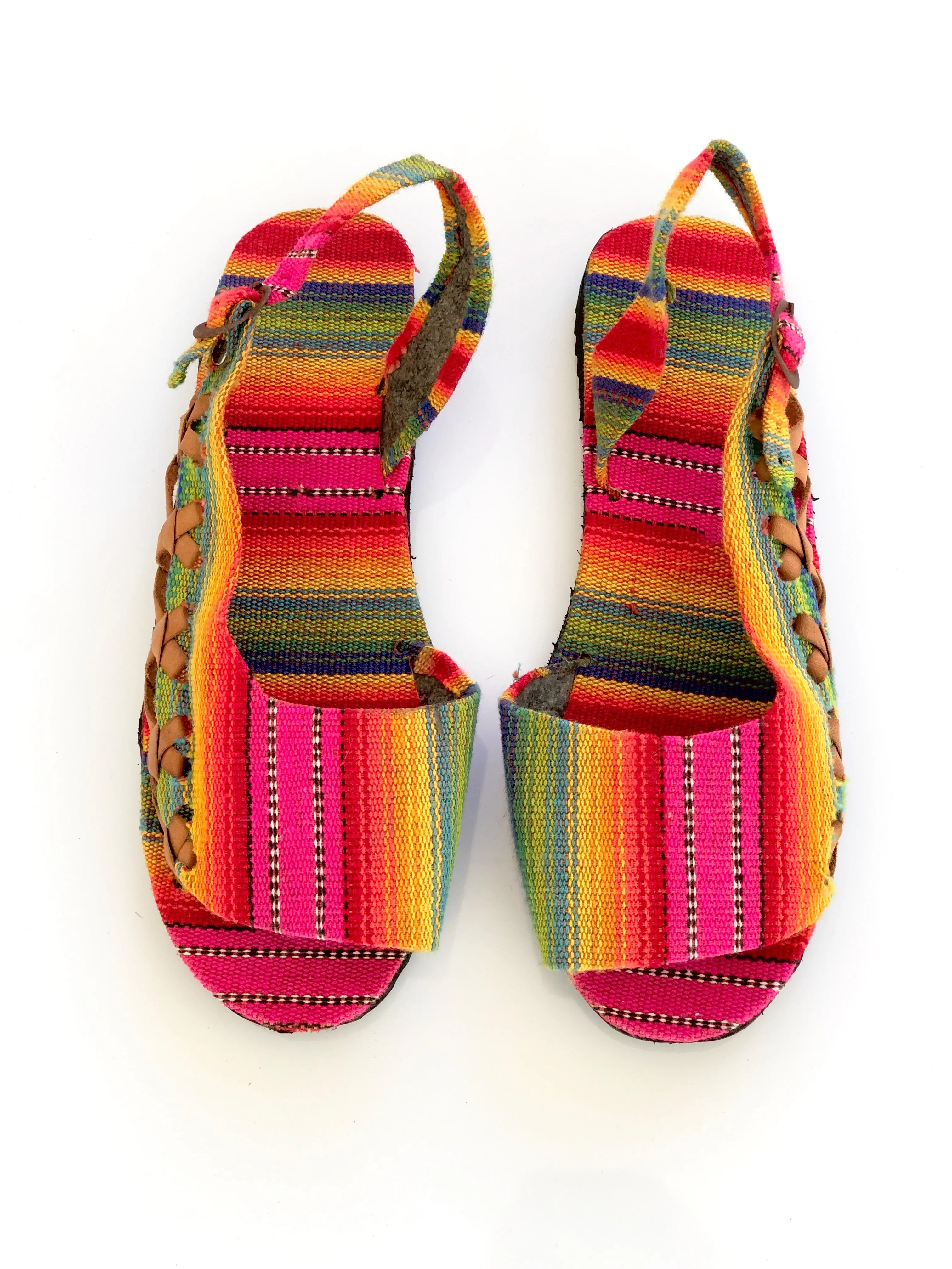 VINTAGE: Puerto Escondido Sandals